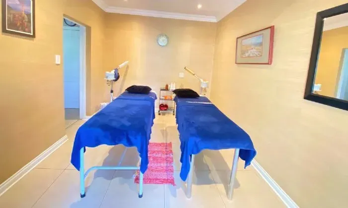 150-Minute Head to Toe pamper package