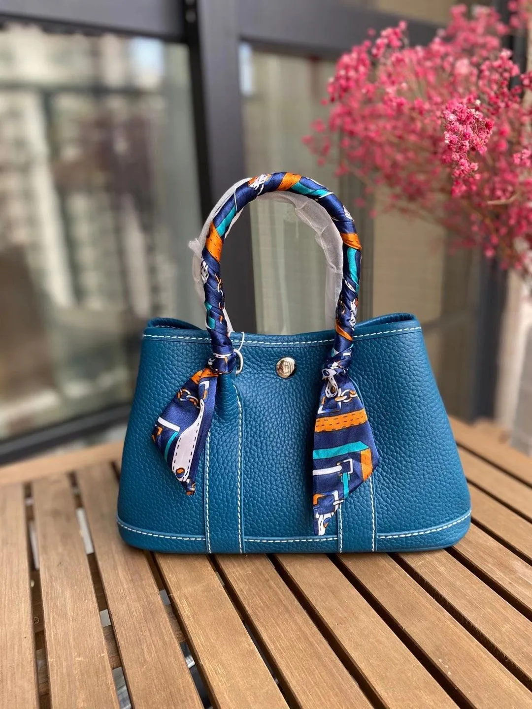 Alexel Calfskin Leather Shoulder Bag With Shoulder Strap, Designer Bag, Italian Leather Party Bag, Classic Tote Bag, Bucket Bag, Must-have Leather Bag, Gift for Her
