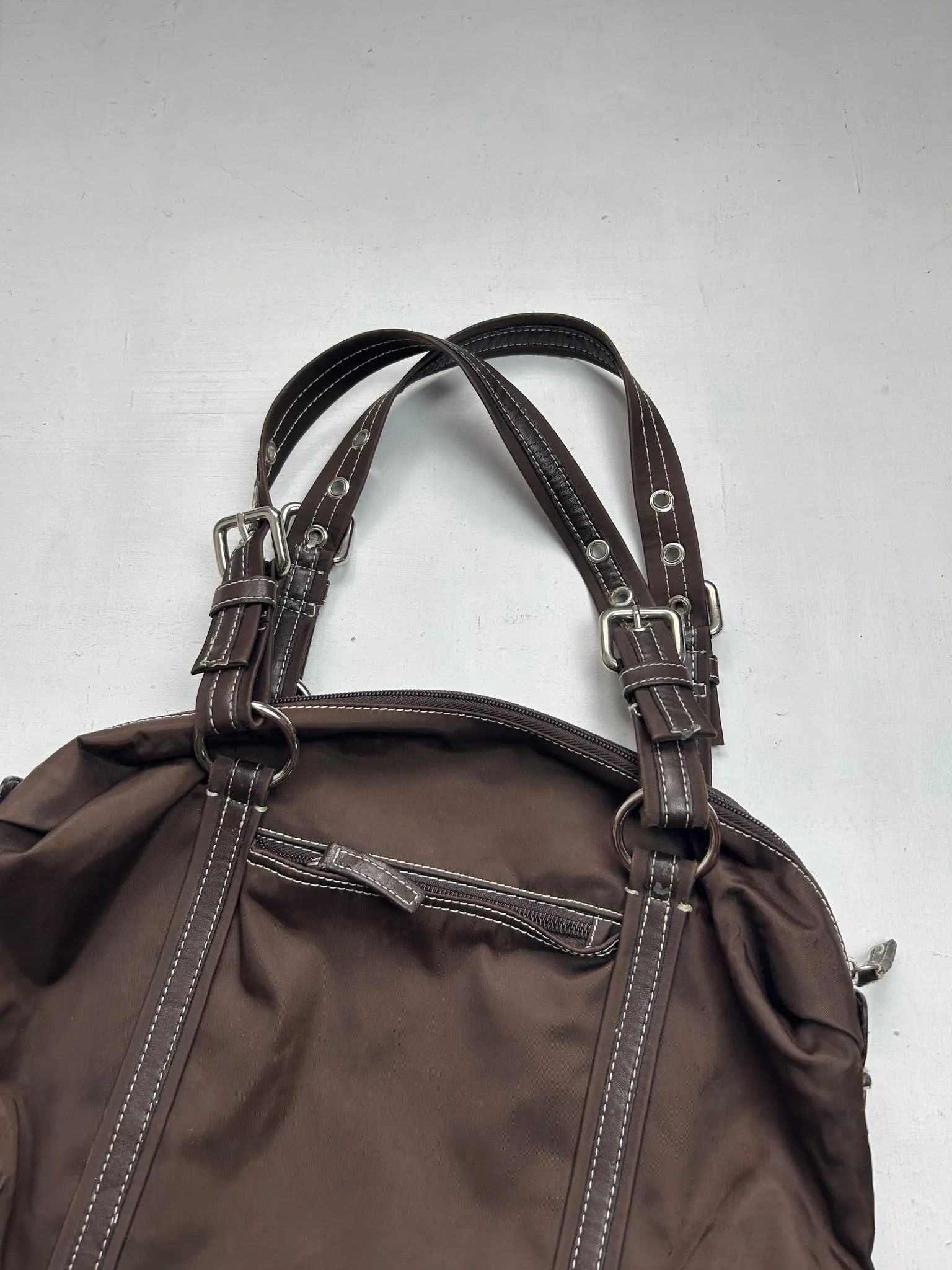 Brown y2k vintage buckle belt shoulder bag