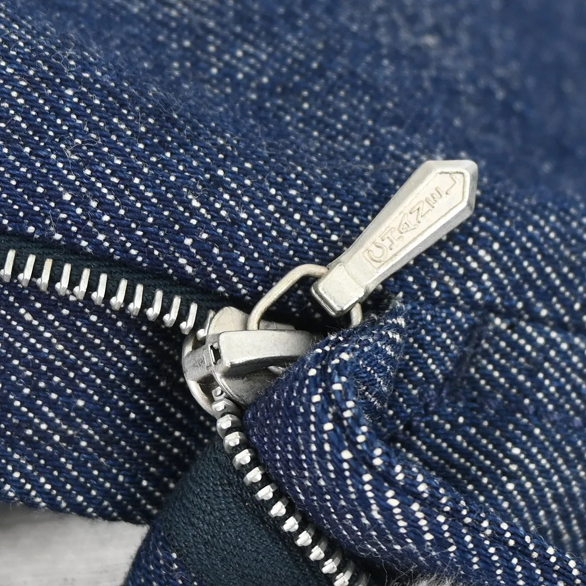 Chanel 1999 Denim Skirt Indigo #44