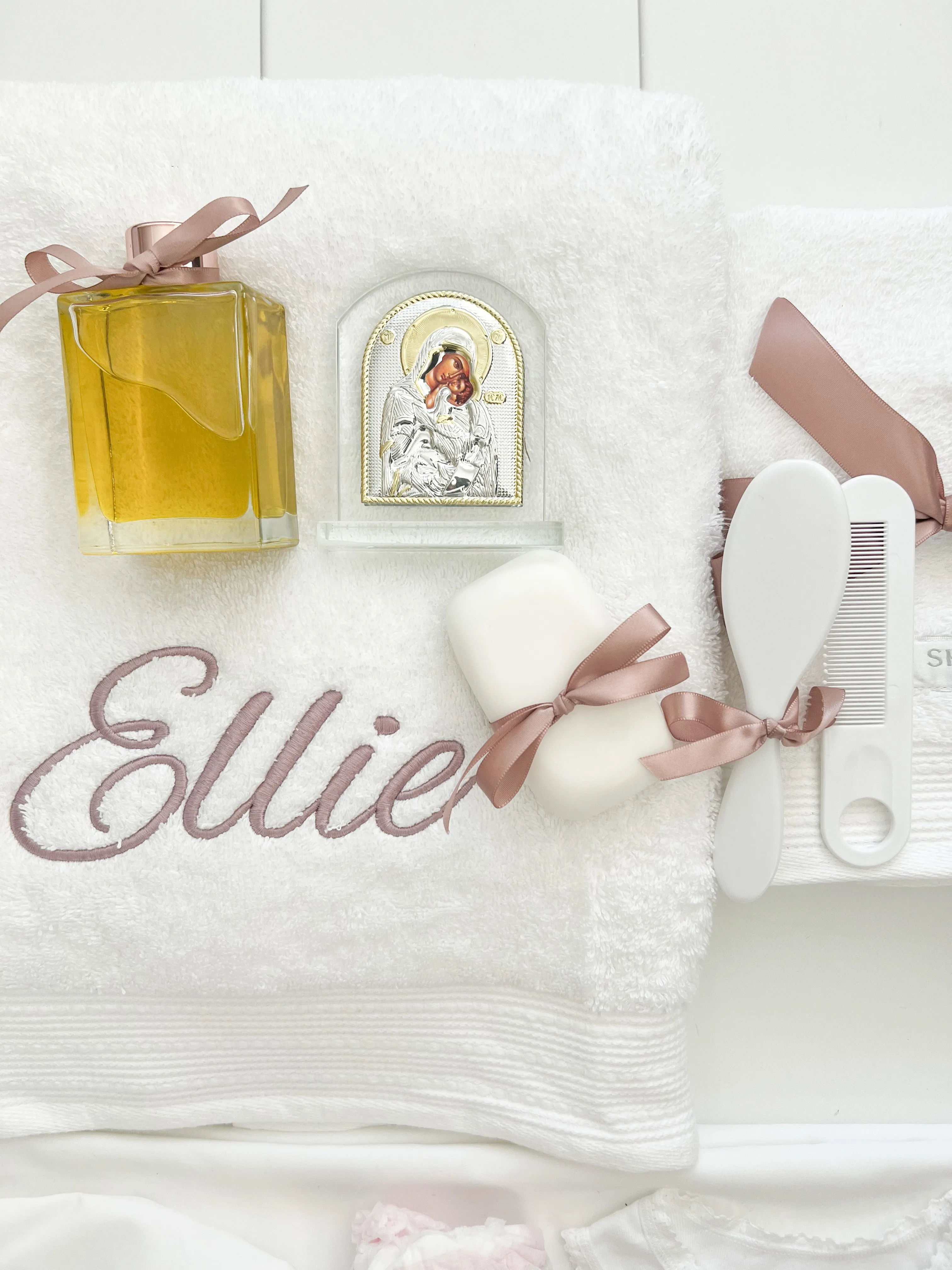 ESSENTIAL PACKAGE WITH EMBROIDERY