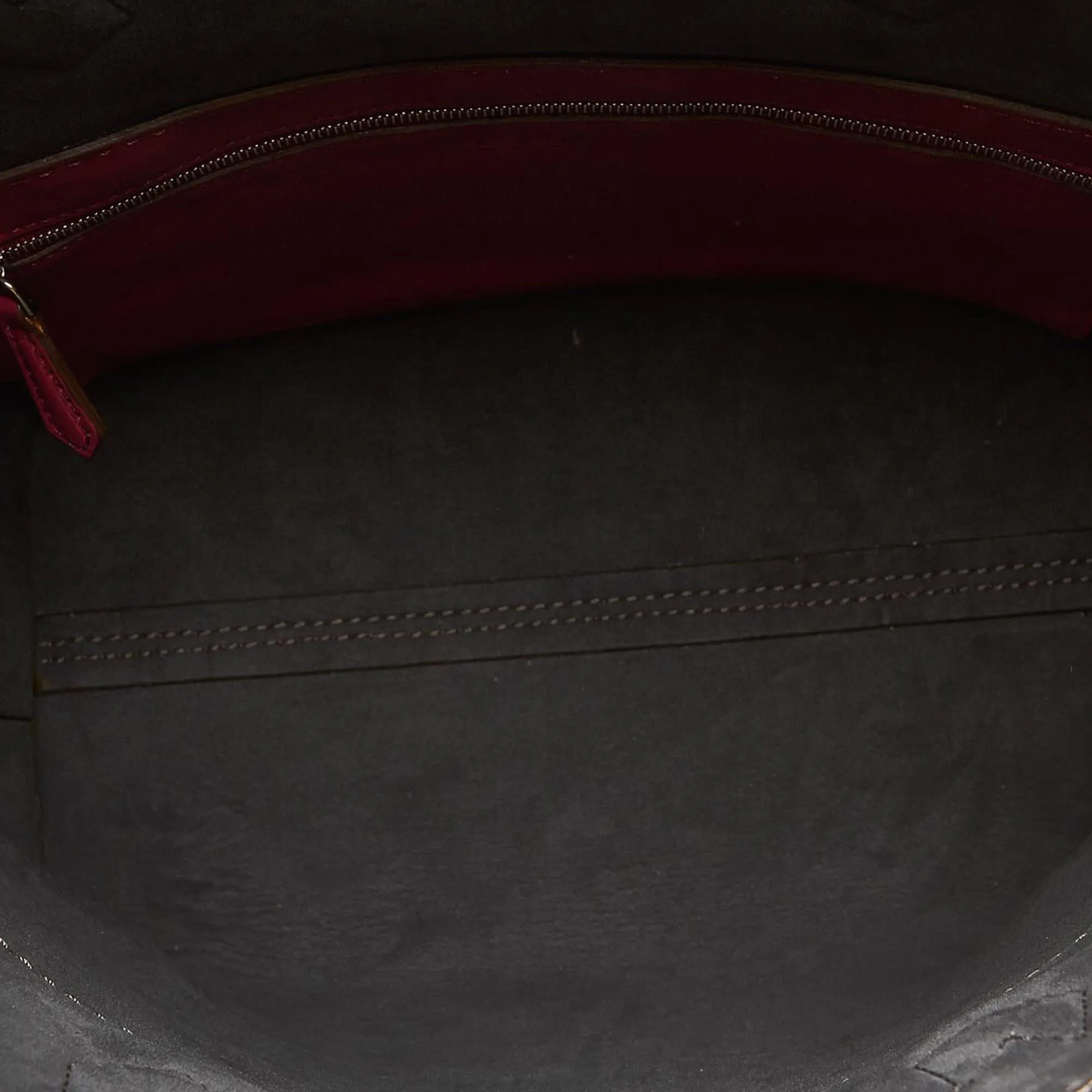 Fendi All Shopper Leather Tote Bag (SHG-22263)