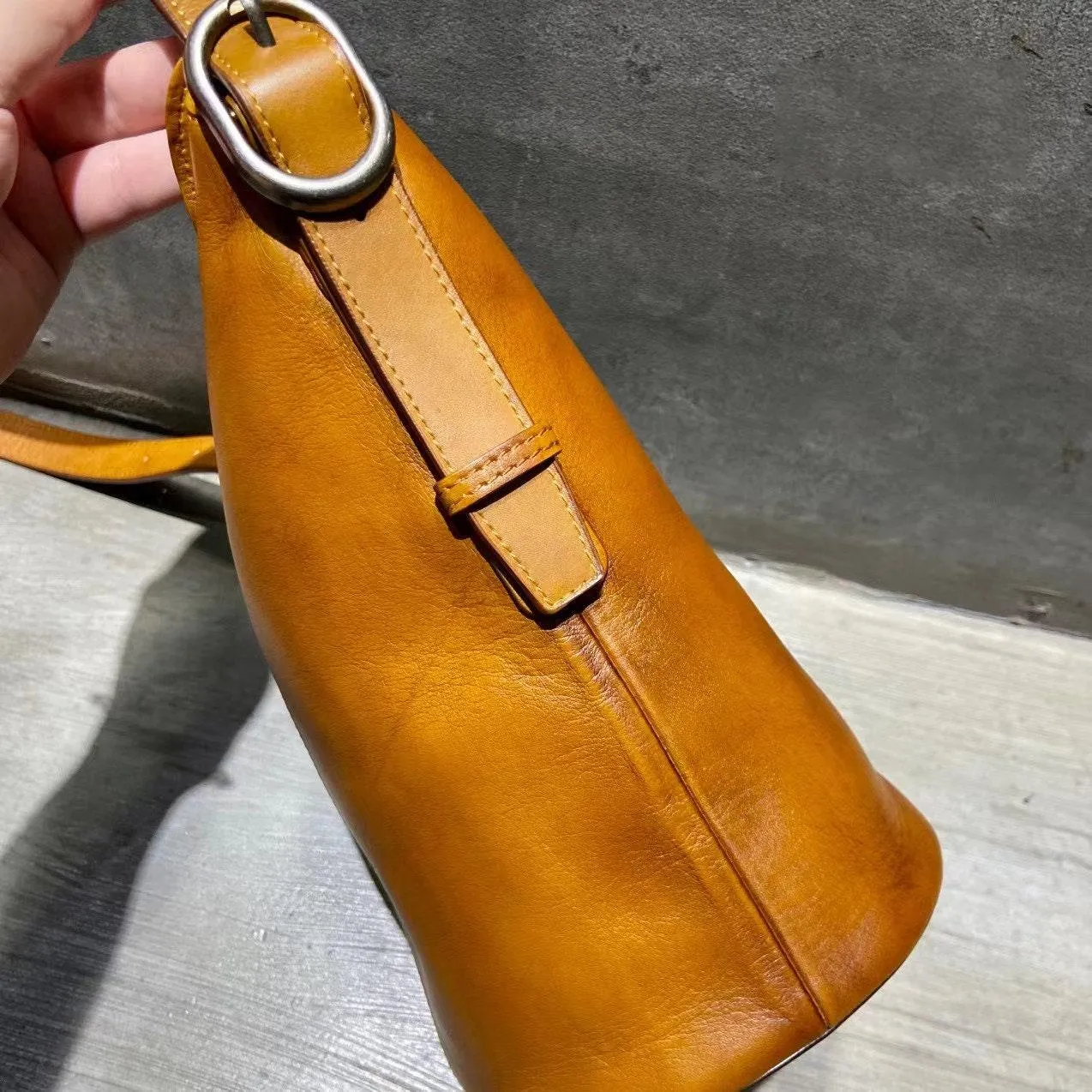 Italian Top Grain Leather Bucket Bag,  Handcrafted High-End Genuine Leather Shoulder Purse, Women Bucket Crossbody, Tan, Green, Coffee, Red