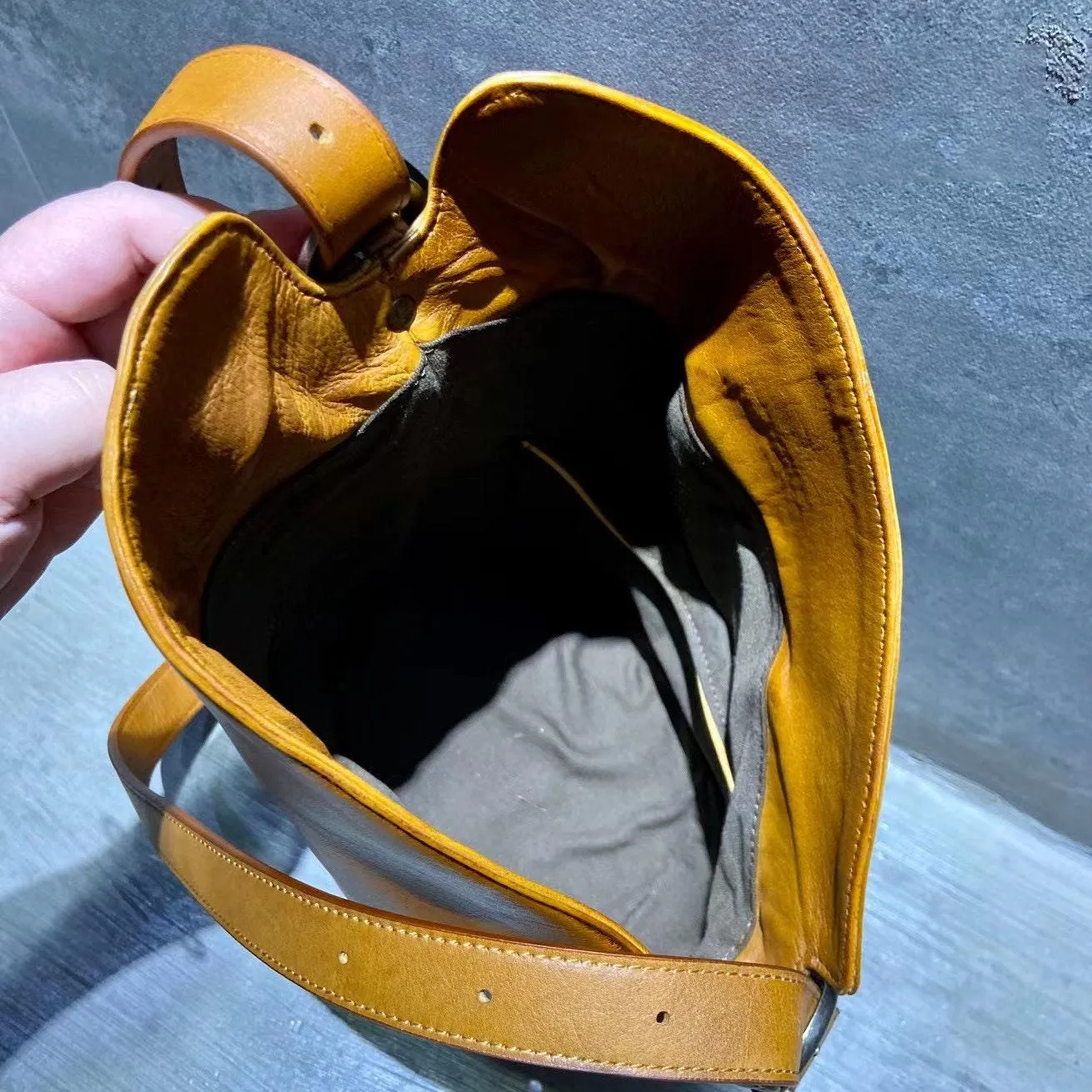 Italian Top Grain Leather Bucket Bag,  Handcrafted High-End Genuine Leather Shoulder Purse, Women Bucket Crossbody, Tan, Green, Coffee, Red