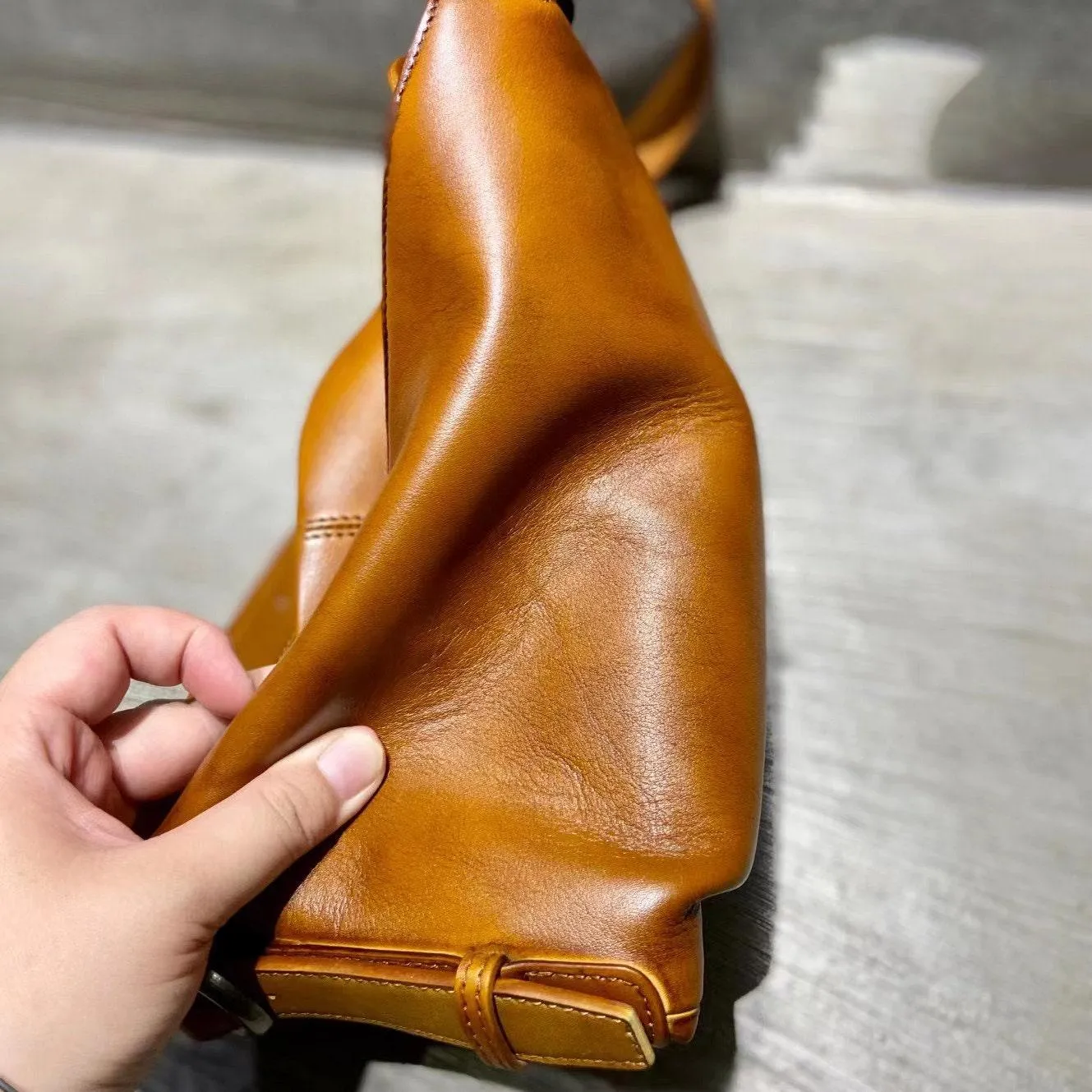 Italian Top Grain Leather Bucket Bag,  Handcrafted High-End Genuine Leather Shoulder Purse, Women Bucket Crossbody, Tan, Green, Coffee, Red
